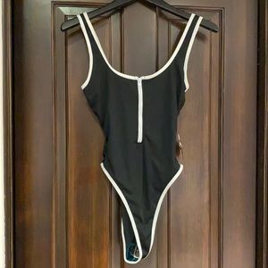 Black Ribbed Zipper Tank Bodysuit